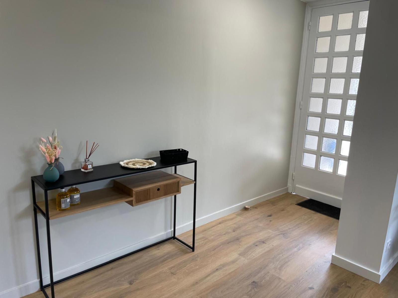 - 1 Apartment *